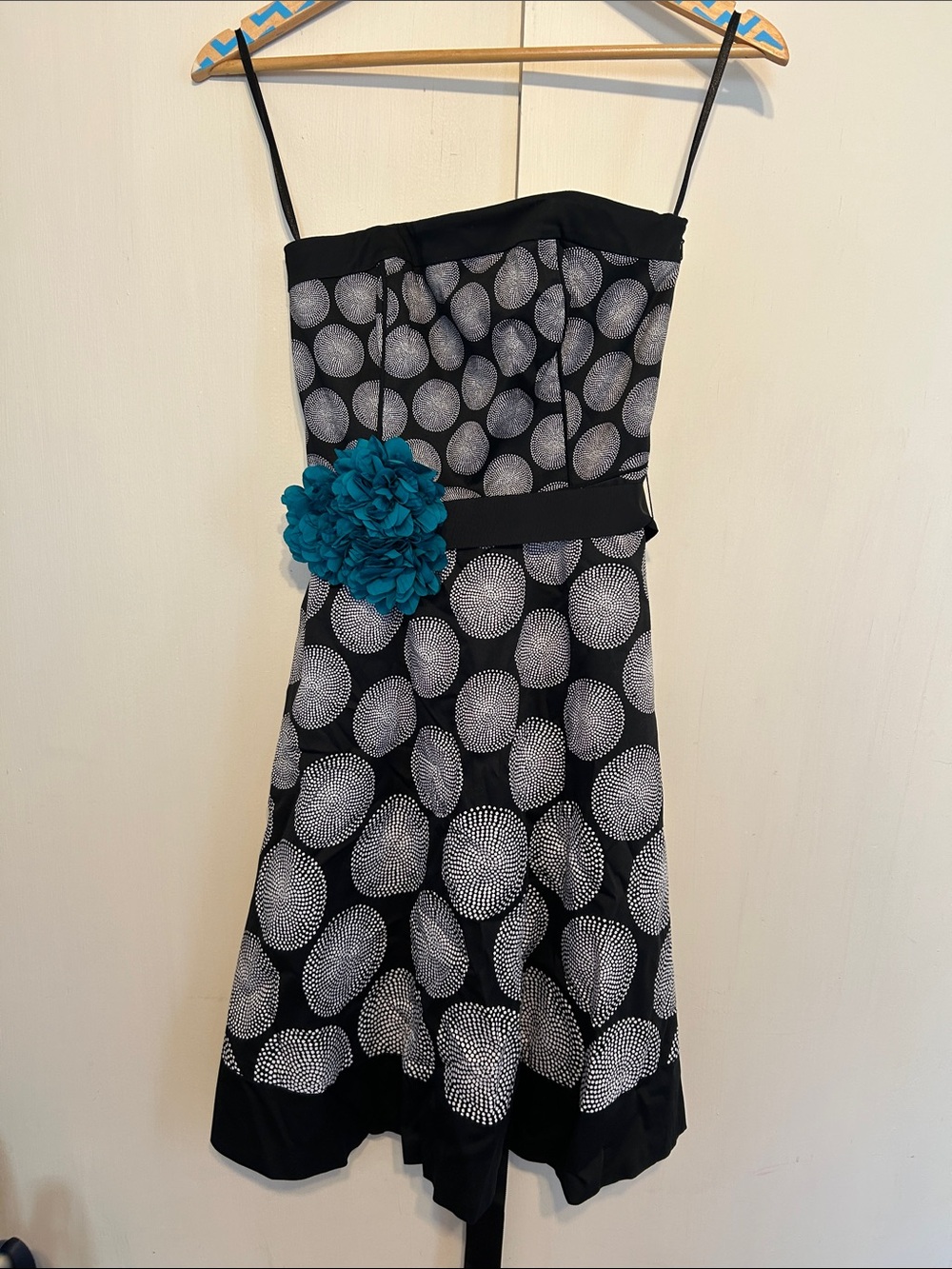 White House Black Market Black and White Textured Dress
